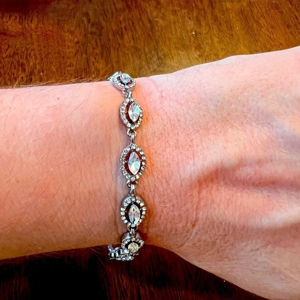 Beautiful crystal/CZ bracelet - wedding, bridal, prom, formal - Picture 1 of 3